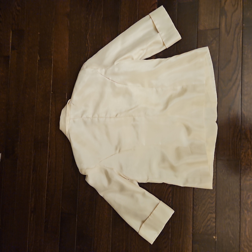Women's Cream Jacket - Picture 4 of 4